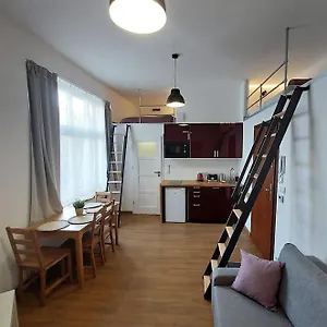  Appartement Old Town Stage One