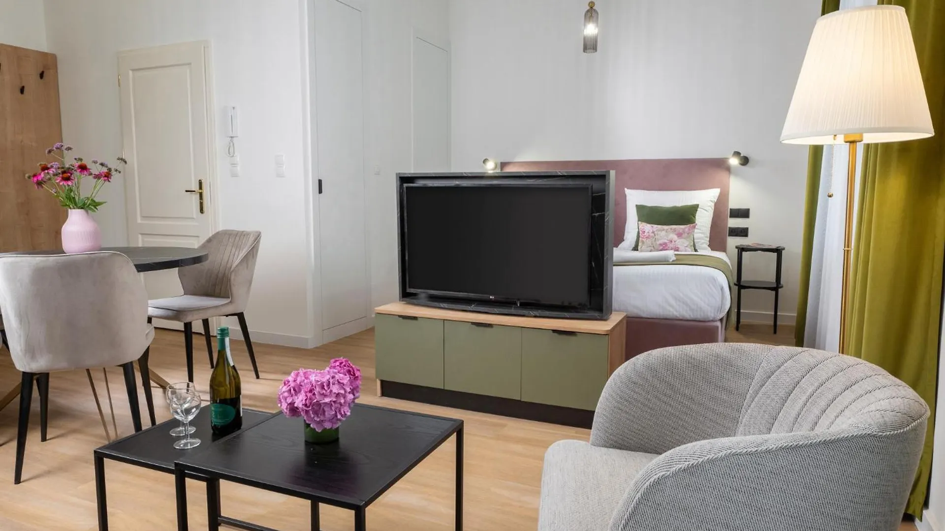Rajska Residence Krakow 0*,  Poland